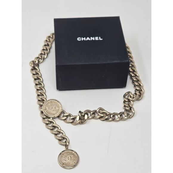 Classy Chanel Gold-tone Interlocking CC Charm Chain link Belt M sz main image 5